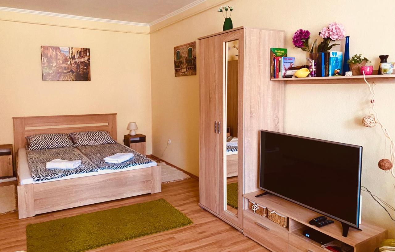 Victoria Apartman Eger Eksteriør billede
